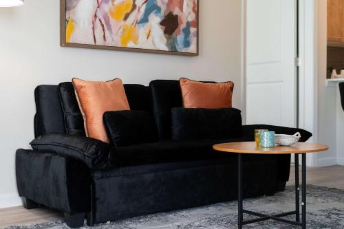 Riviere 2BR Apartment Pet Friendly Oasis Sleeps 6 Close to Epic Universe Pool & Gym photo 23