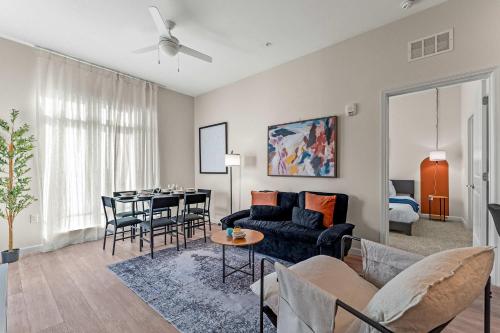 Riviere 2BR Apartment Pet Friendly Oasis Sleeps 6 Close to Epic Universe Pool & Gym photo 17