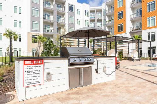 Riviere 2BR Apartment Pet Friendly Oasis Sleeps 6 Close to Epic Universe Pool & Gym photo 51