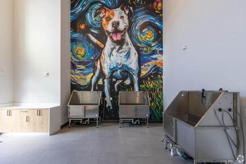 Riviere 3BR Apartment Stylish King Family Pets Friendly Pool & Gym Near Epic Universe photo 57