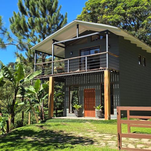 Monteverde Casa Mia, near main attractions and town!