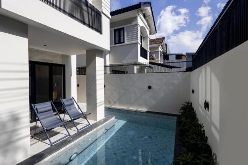 Swimmingpoolen hos eller tæt på 5BR Luxury Pool Villa Patong TPSV138