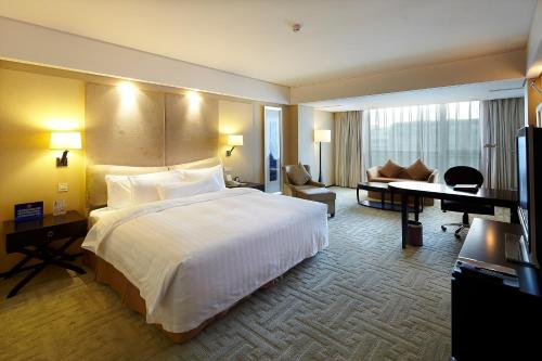 TV/trung tâm giải trí tại The Lakeview Hotel