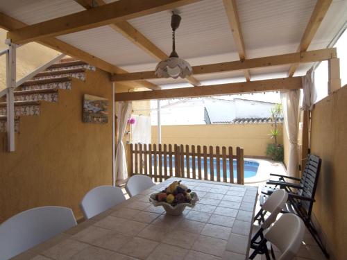 Posezení v ubytování Casa tranquila con piscina privada cerca de la playa - HISP-7-40