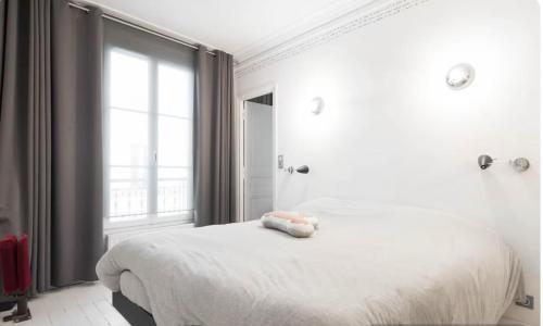 Stylish Montmartre Apartment