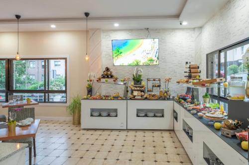 Jídlo v hotelu nebo okolí