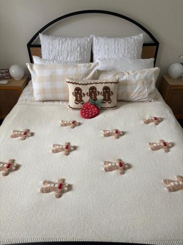 Postel nebo postele na pokoji v ubytování Ground floor apartment