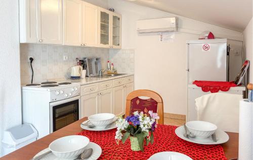Beautiful Apartment In Novi Vinodolski With Wifi