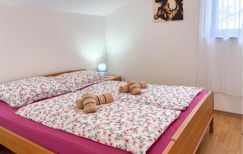 Beautiful Apartment In Novi Vinodolski With Wifi