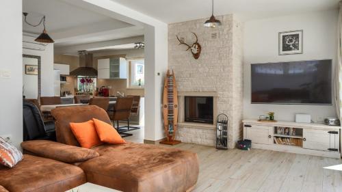 Villa Alte Muhle with pool and jacuzzi in Novigrad