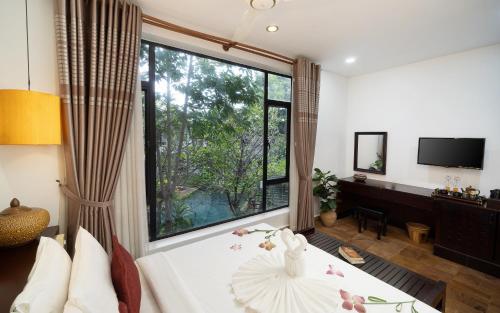 The Moon Residence & Spa — Pool view