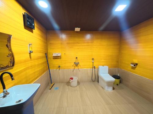 Et badeværelse på Monsoon