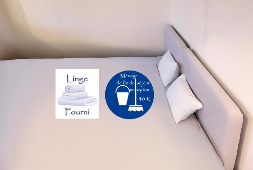 Chứng chỉ, giải thưởng, bảng hiệu hoặc các tài liệu khác trưng bày tại Le Verdi - Les Gîtes de la Côte d'Amour