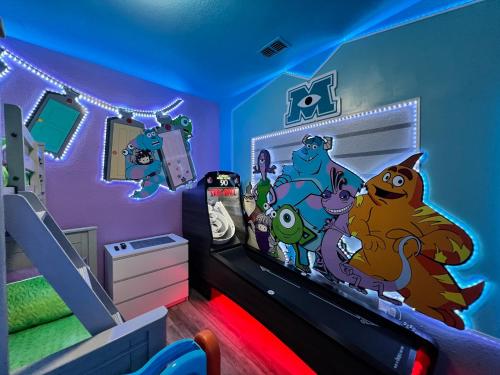 3BR Windsor Hills Condo Water Park and Skeeball Near Disney No Resort Fees photo 12