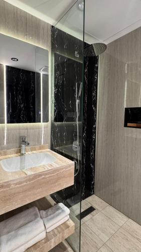 Et badeværelse på فندق خاتم الخاتم للضيافة السياحي