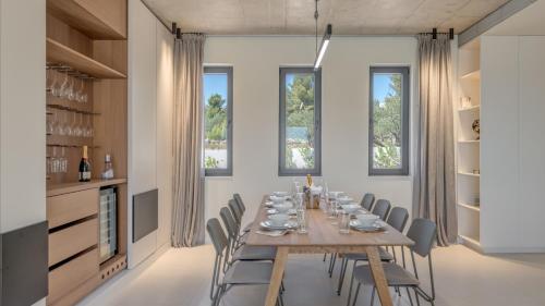 Villa Sunray by Villas Guide