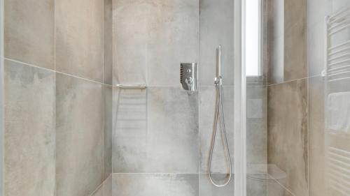 Et badeværelse på Villa Sunray by Villas Guide