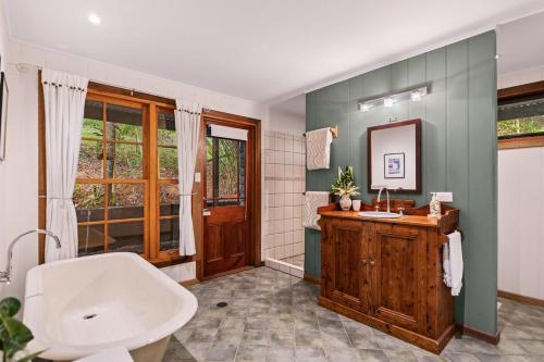 Et badeværelse på Magnolia Cottage