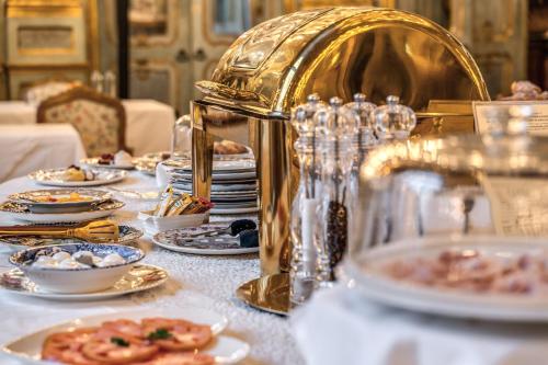 Palazzo Doria Suites