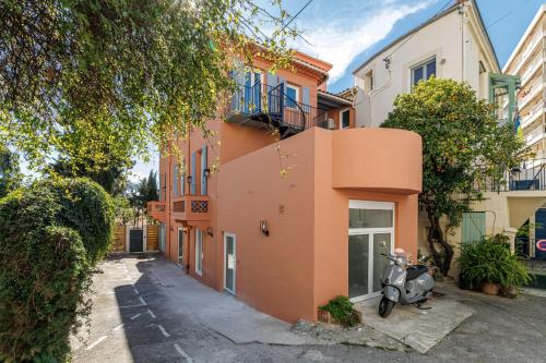 62 CARNOT LOT 5 - Appartement renove - climatise 2 chambres suites