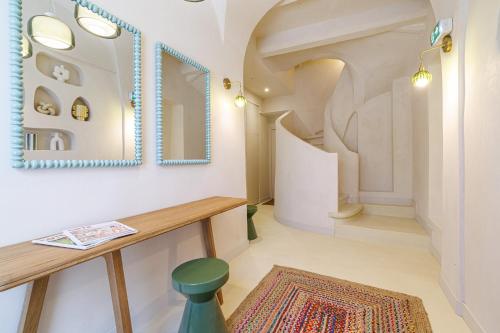 62 CARNOT LOT 5 - Appartement renove - climatise 2 chambres suites