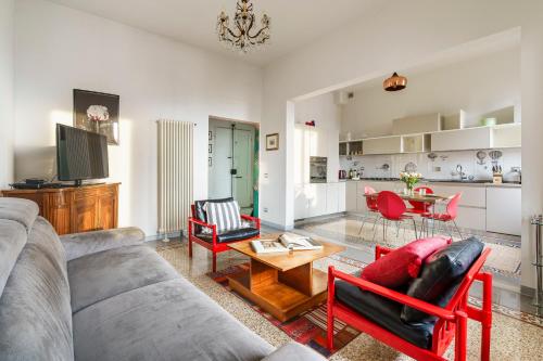 Berchet Apartment By San Firenze Collection