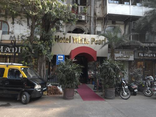 Foto Mumbais asuva majutusasutuse Hotel White Pearl - Colaba Mumbai galeriist