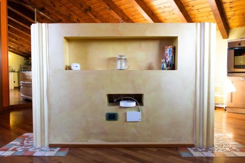 Φωτογραφία από το άλμπουμ του Openspace Attic Apartment with terrace, Wi-Fi στο Σαρόνο