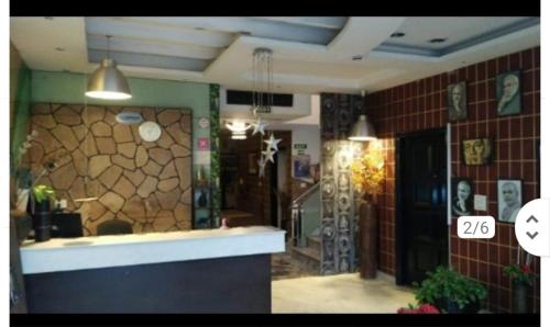 Φωτογραφία από το άλμπουμ του Hotel dev inn σε Γκουργκάον