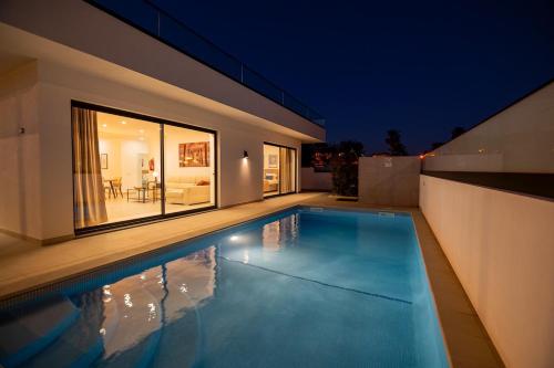 Sirius House