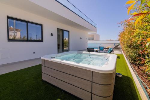 Sirius House