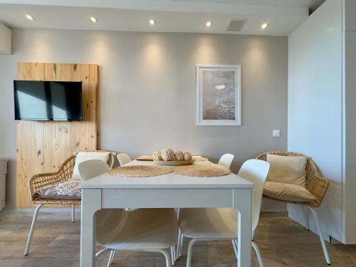 Les Ingres 2 SCLS - Wifi, Clim, Parking, Piscine