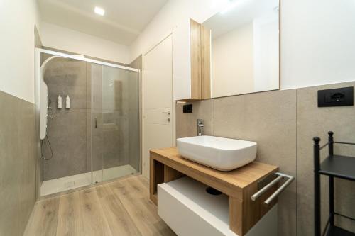 Cozy apartment with WiFi and AC