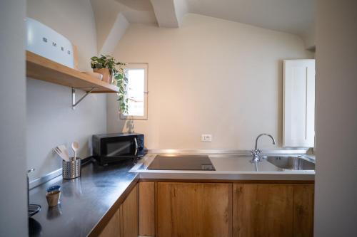 Maffia Simple Apartment