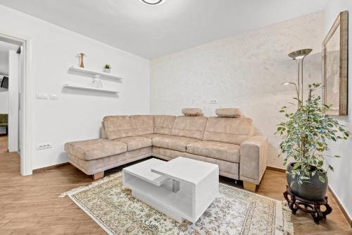 Villa Pineta - Apartment Close to the Sea