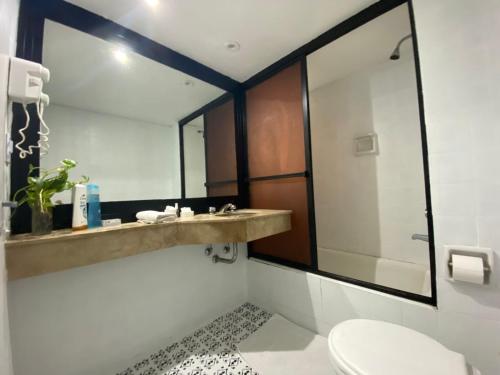 Koupelna v ubytování Apart Dos Naciones