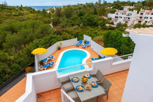 Villa Sunset - com piscina aquecível e jardim em Carvoeiro