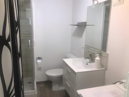 Et badeværelse på Le Clos Madame - Le Jardin