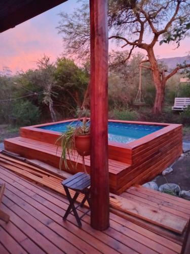 Swimmingpoolen hos eller tæt på Cabañas Sacha Huasi