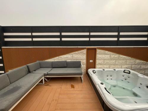 Fotografie z fotogalerie ubytování Vill maxx royal أريحا v destinaci Mashabbe Sade