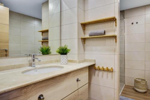 Cruz del Sur By IVI Real Estate