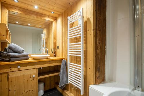 Apt Isba - Unwind France