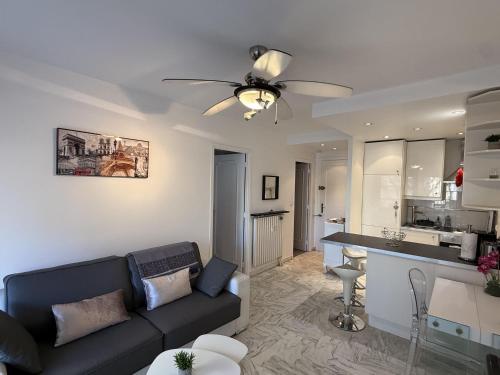 Central Studio in Cannes Near The Martinez - 2351