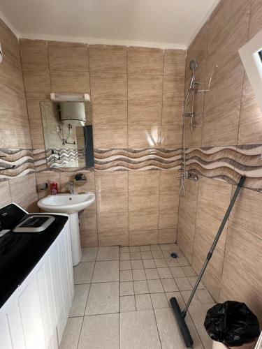 Phòng tắm tại Le Bungalow by Mk