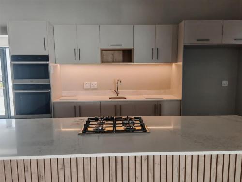 Køkken eller tekøkken på Hole Inn 1