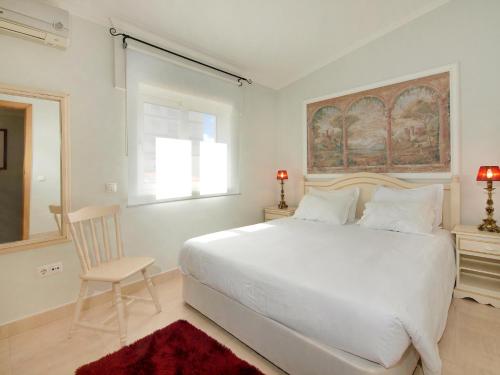 Postel nebo postele na pokoji v ubytování Sant'Amaro - Sea View Apartment