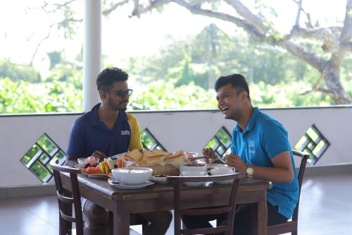 Mad på hotellet eller i nærheden