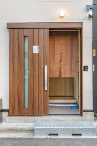Featured Japanese Culture Hut Experience Tokyo's Local Life in a Two-Story Detached B&B