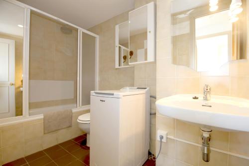 Estepona Port Apartment SAILOR