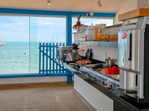 Køkken eller tekøkken på Sofia's on the Beach